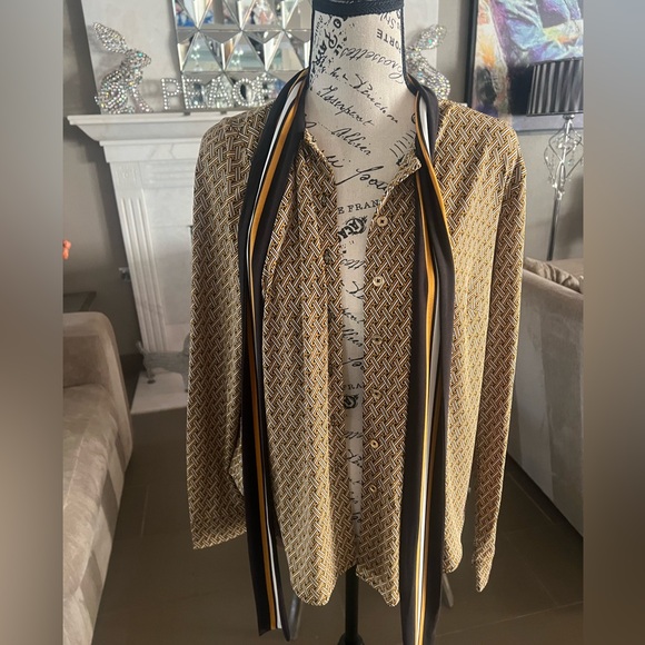 🆕 Michael Kors Geo-Print Bow Blouse - Picture 8 of 17